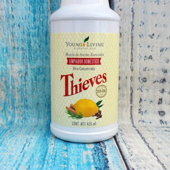Thieves Household Cleaner Essential Oil Young Living 14.4 OZ READ DESCRIPTION - Picture 2 of 6